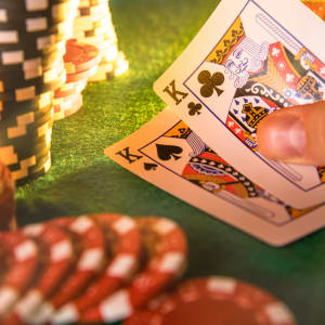 Mitkä ovat suosituimmat pokerityypit?